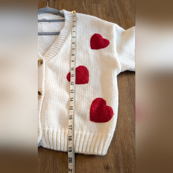 LUNA IVY 3D Heart White Cardigan Size S - Picture 9 of 13